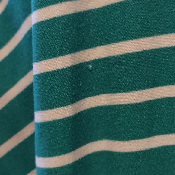 Spring/Summer Eye Candy Essentials Floral Green Women's Top with Necklace - Picture 5 of 12